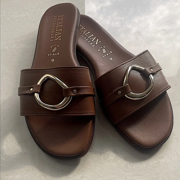 NEW leather Italian Shoemakers Brown Sandals with Gold Accent - Picture 3 of 3